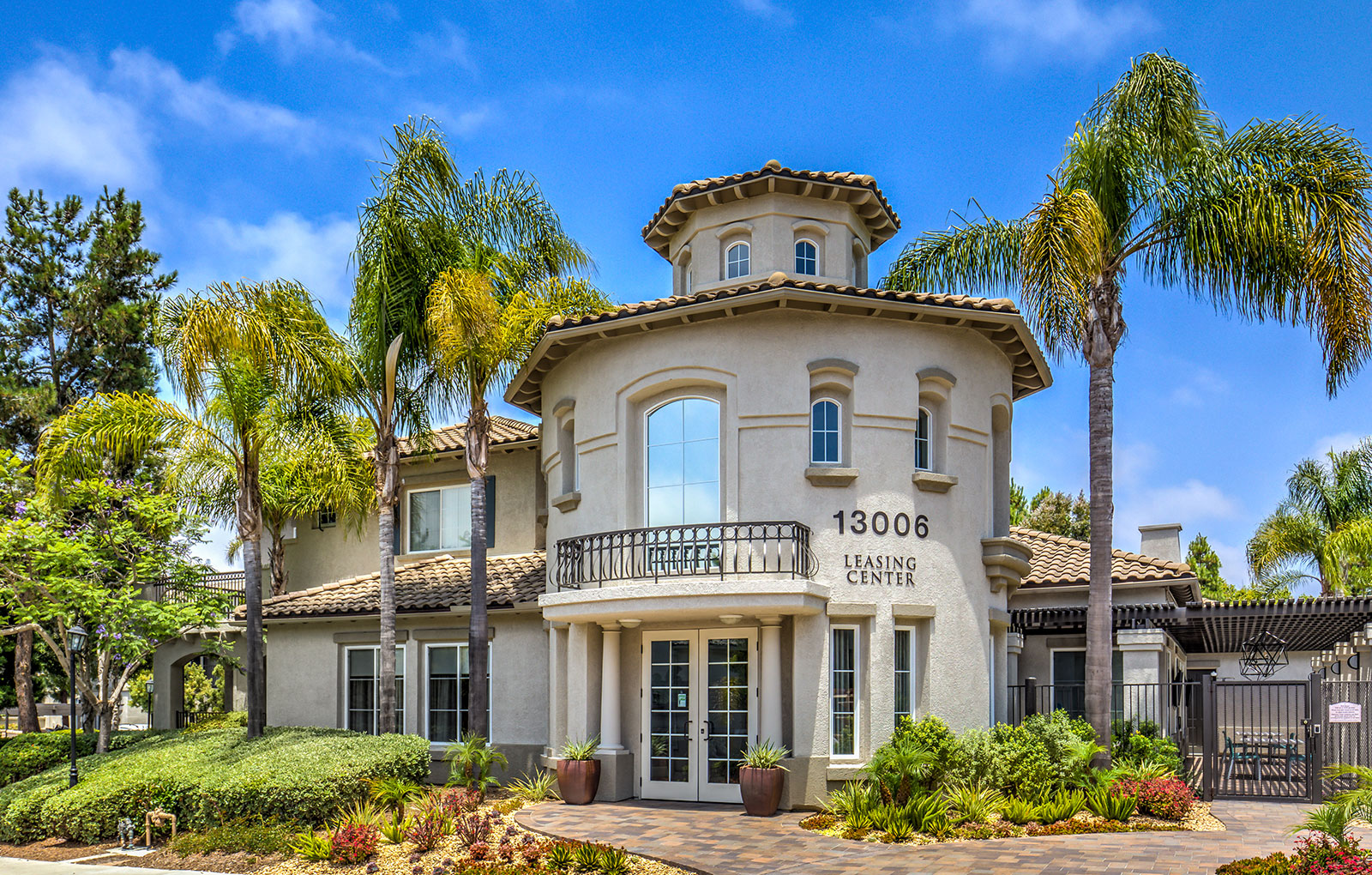 San Diego Apartments Signature Point