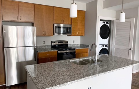 Preserve at Highland Ridge_Model Kitchen