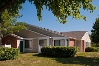 6061 Thoroughbred Court 2 Beds Apartment, St. Charles for Rent - Photo Gallery 6
