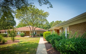 1100 Heritage Place 1-2 Beds Apartment, St. Charles for Rent - Photo Gallery 5