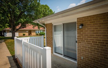 1100 Heritage Place 1-2 Beds Apartment, St. Charles for Rent - Photo Gallery 6