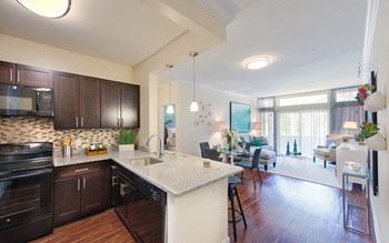 4817 Elmley Place 1-3 Beds Apartment, St. Charles for Rent - Photo Gallery 3