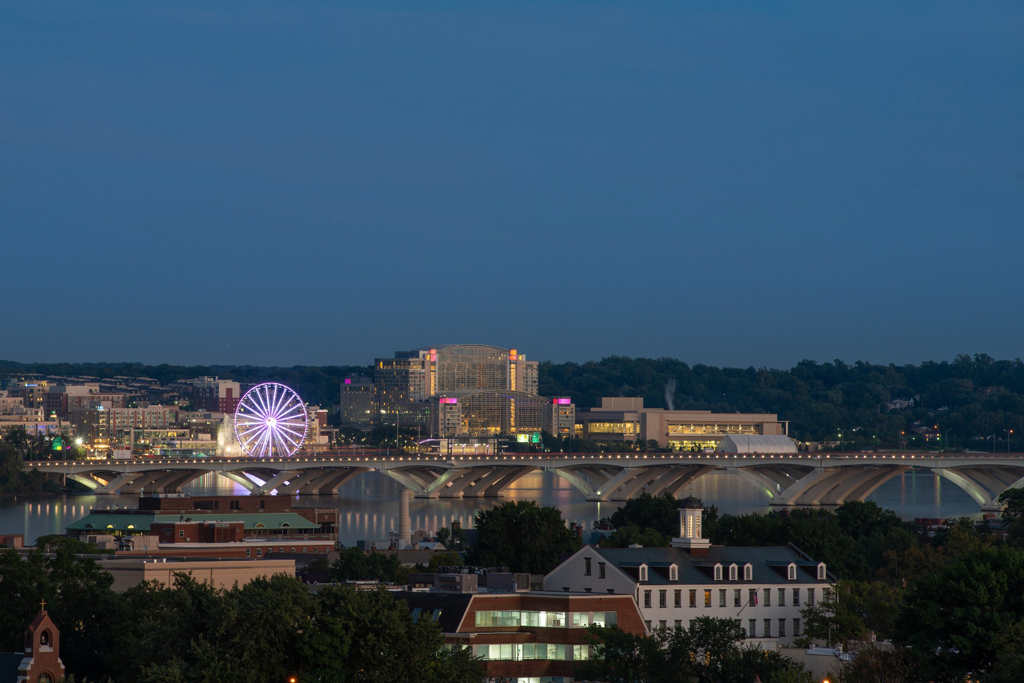 The Dalton is a similar property to Gables Old Town North located in Alexandria