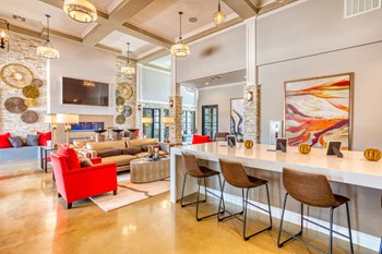 community lounge for apartments in georgetown - Photo Gallery 3