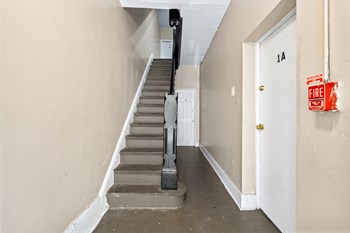4618 Leiper St Studio-1 Bed Apartment for Rent - Photo Gallery 2