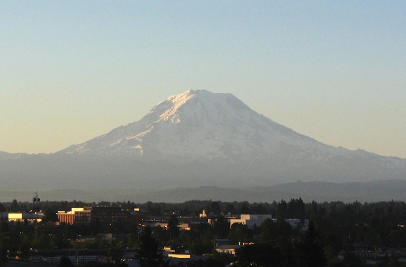 Sunrise Ridge Apartments in WA Great Convenient Location