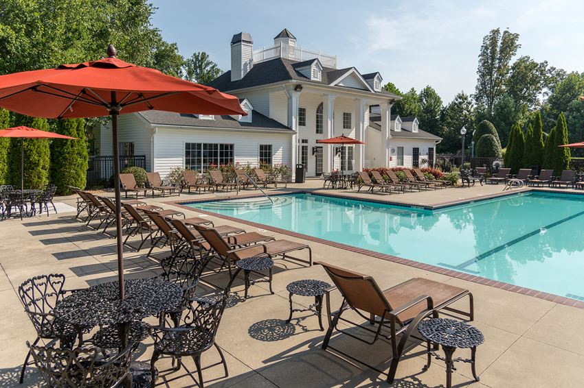 Swift Creek Commons Apartments - Resort-style swimming pool - Photo Gallery 1