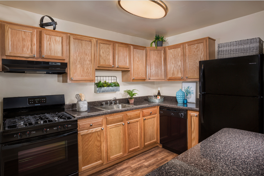 Fully Equipped Kitchen at Cheverly Station Apartments, Cheverly