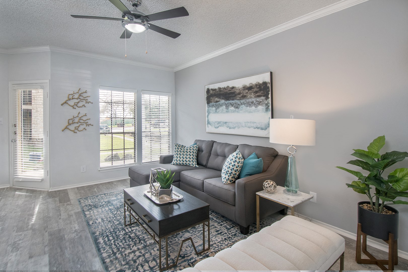 The Blair At Bitters Apartments, 400 W. Bitters Road, San Antonio, TX