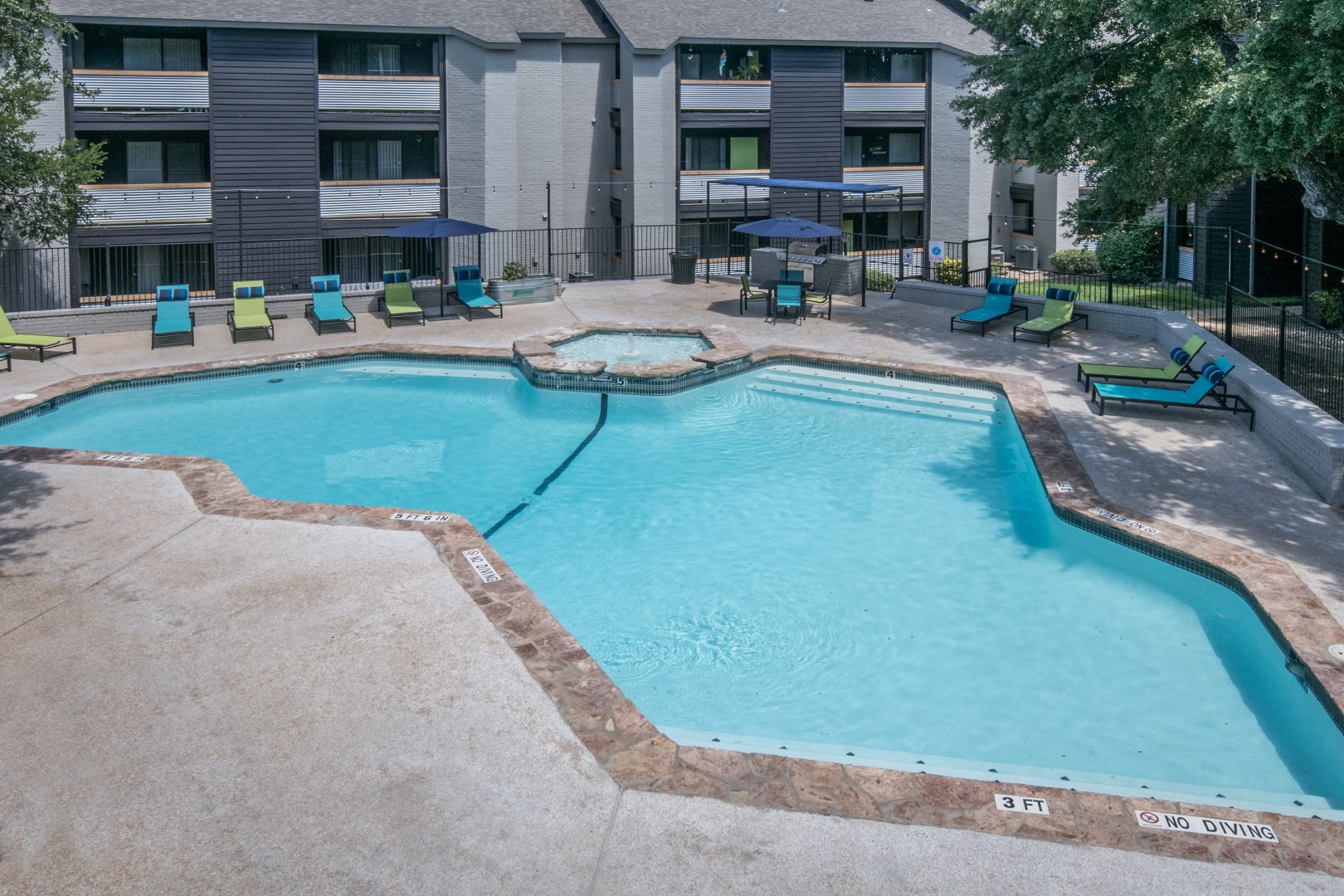 The Henry B Apartments, 11530 Vance Jackson Road, San