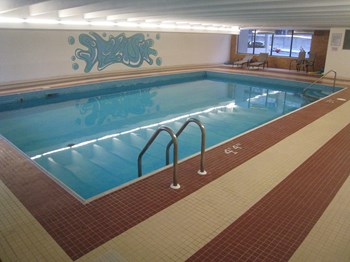 250 Heath's Salt water pool is at a constant 82F 250 Heath's Salt water pool is at a constant 82F - Photo Gallery 2