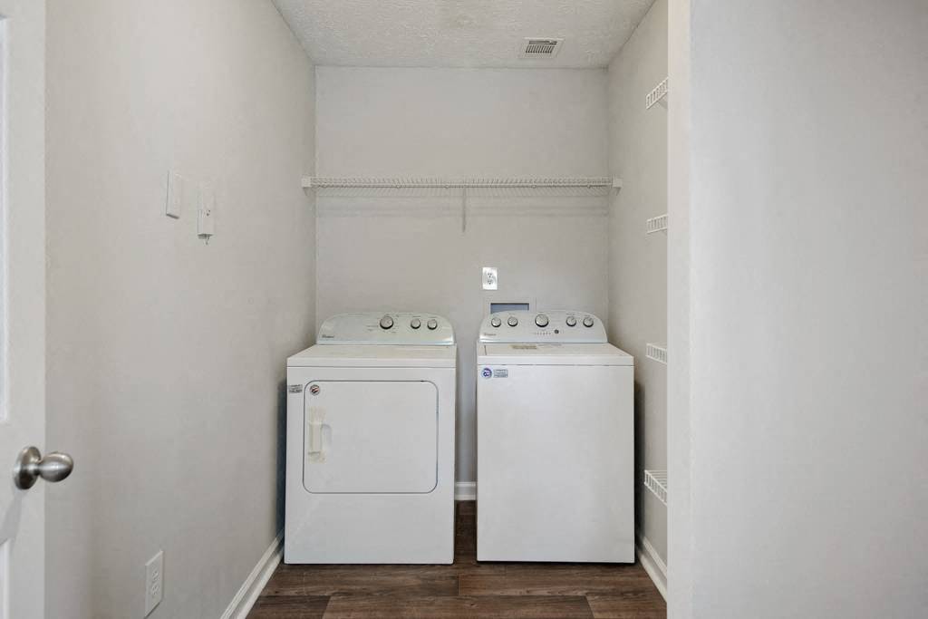 Washer and Dryer included at Crestmark Apartment Homes, Lithia Springs