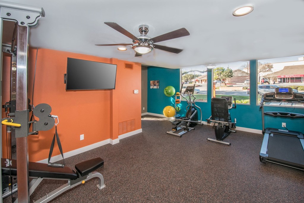 northwest san antonio apartments with fitness center