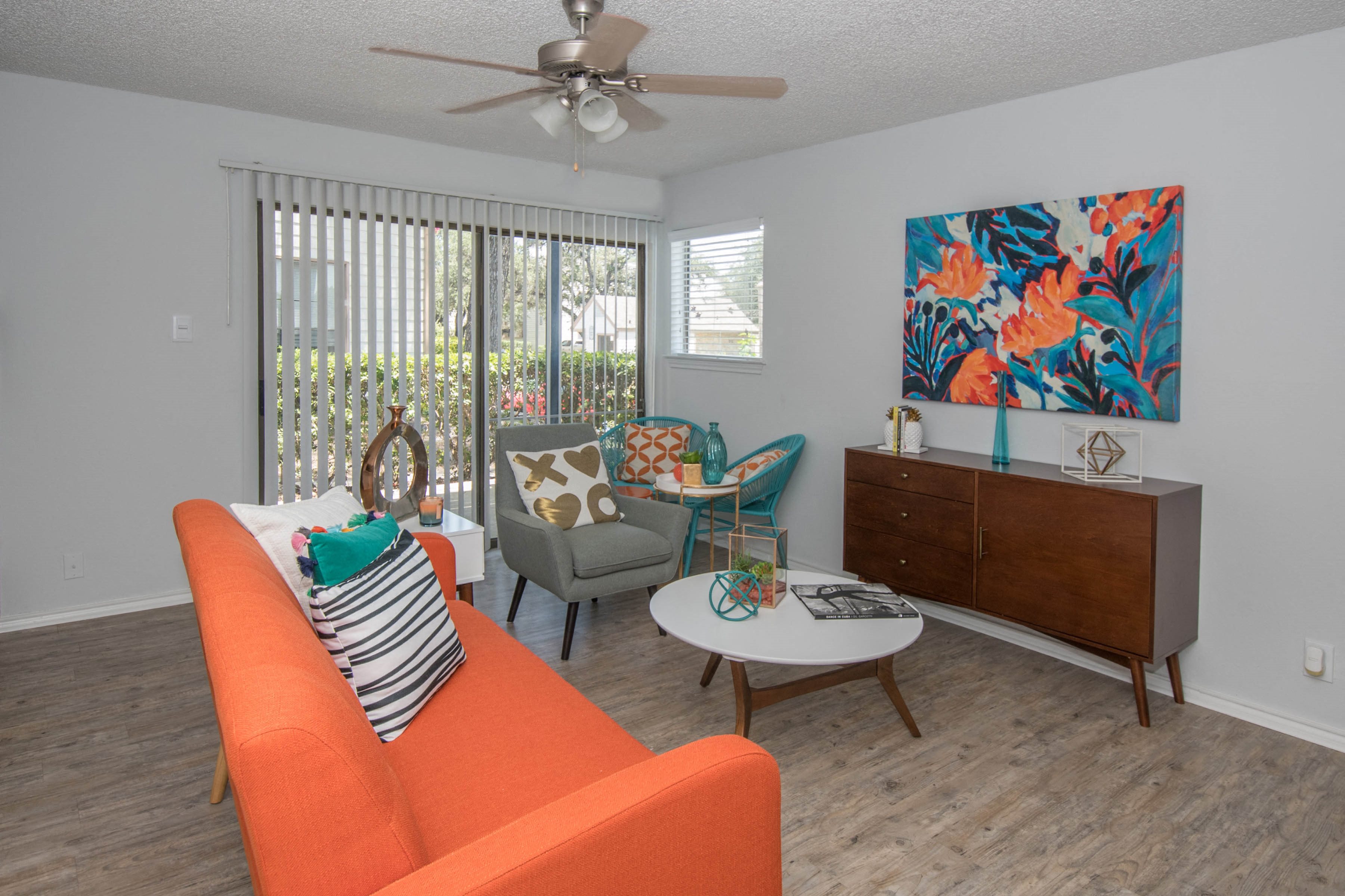 living area northwest san antonio apartments