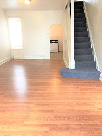 4000 N 7th Street 2-5 Beds Apartment for Rent - Photo Gallery 14