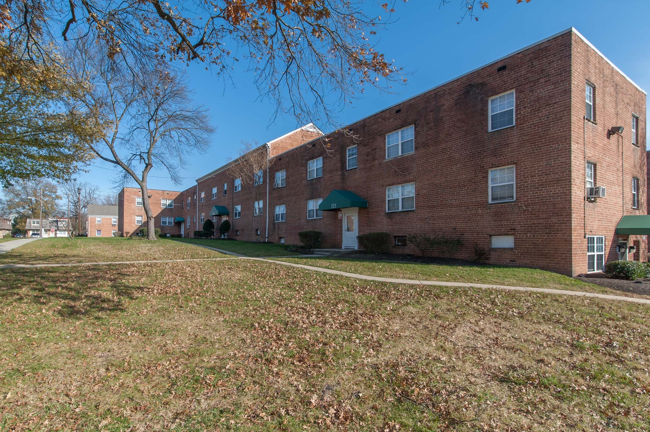 Photos and Video of Laurel Court Apartments in Laurel MD