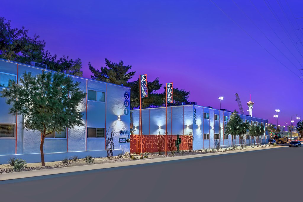 the building where the hotel is located