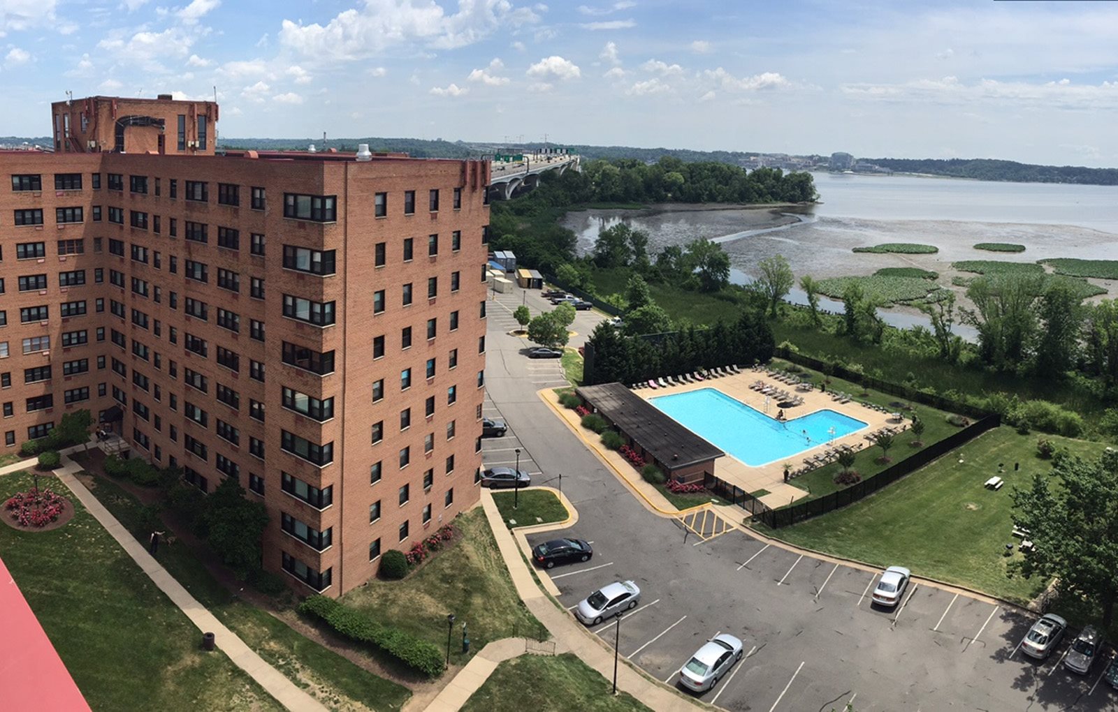 Bridgeyard Old Town Apartments in Alexandria, VA