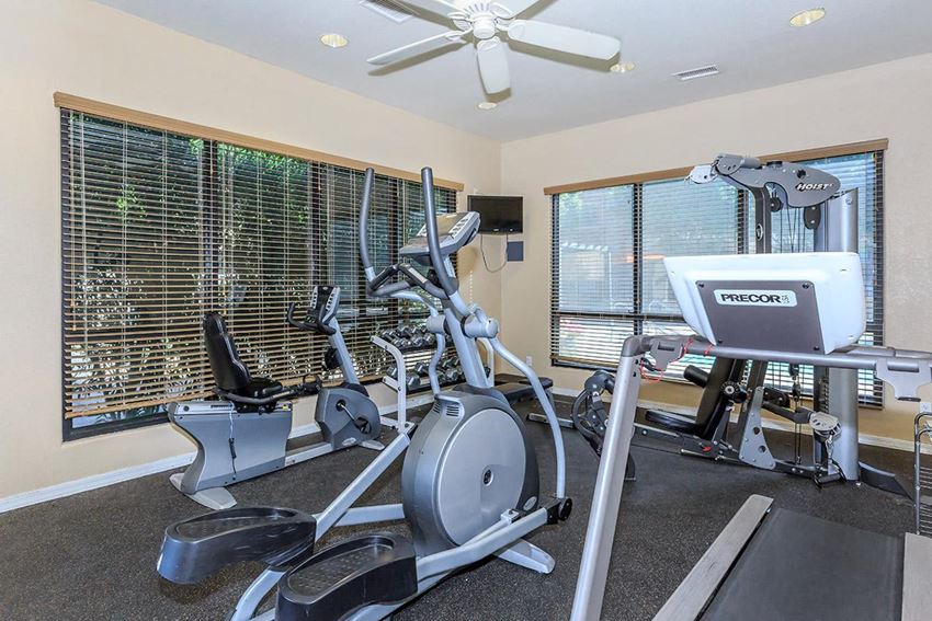 the gym at the preserve at green valley