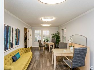 951 Carlyle Lane 1-2 Beds Apartment for Rent - Photo Gallery