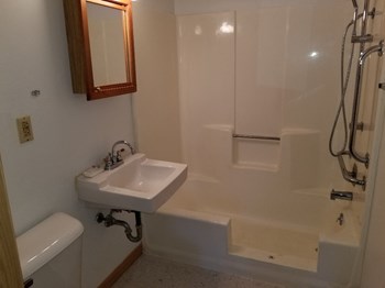 518 Madison Ave 1 Bed Apartment, Affordable for Rent - Photo Gallery 3