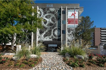 848 S. Dexter St. 1-2 Beds Apartment for Rent - Photo Gallery 2