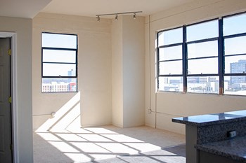 1321 Lady Street 1-3 Beds Apartment for Rent - Photo Gallery 2