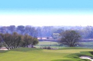 Spend your days at Cruz Farms Country Club & Golf apartments for rent Farmingdale - Photo Gallery 3