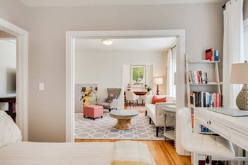 Best Cheap Apartments in Kansas City, MO: from $520 | RENTCafé