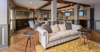 160 W Wilson Bridge Road 1-3 Beds Apartment for Rent - Photo Gallery 6