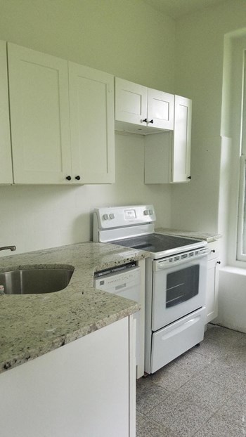 348 Green Lane 1-2 Beds Apartment for Rent - Photo Gallery 6