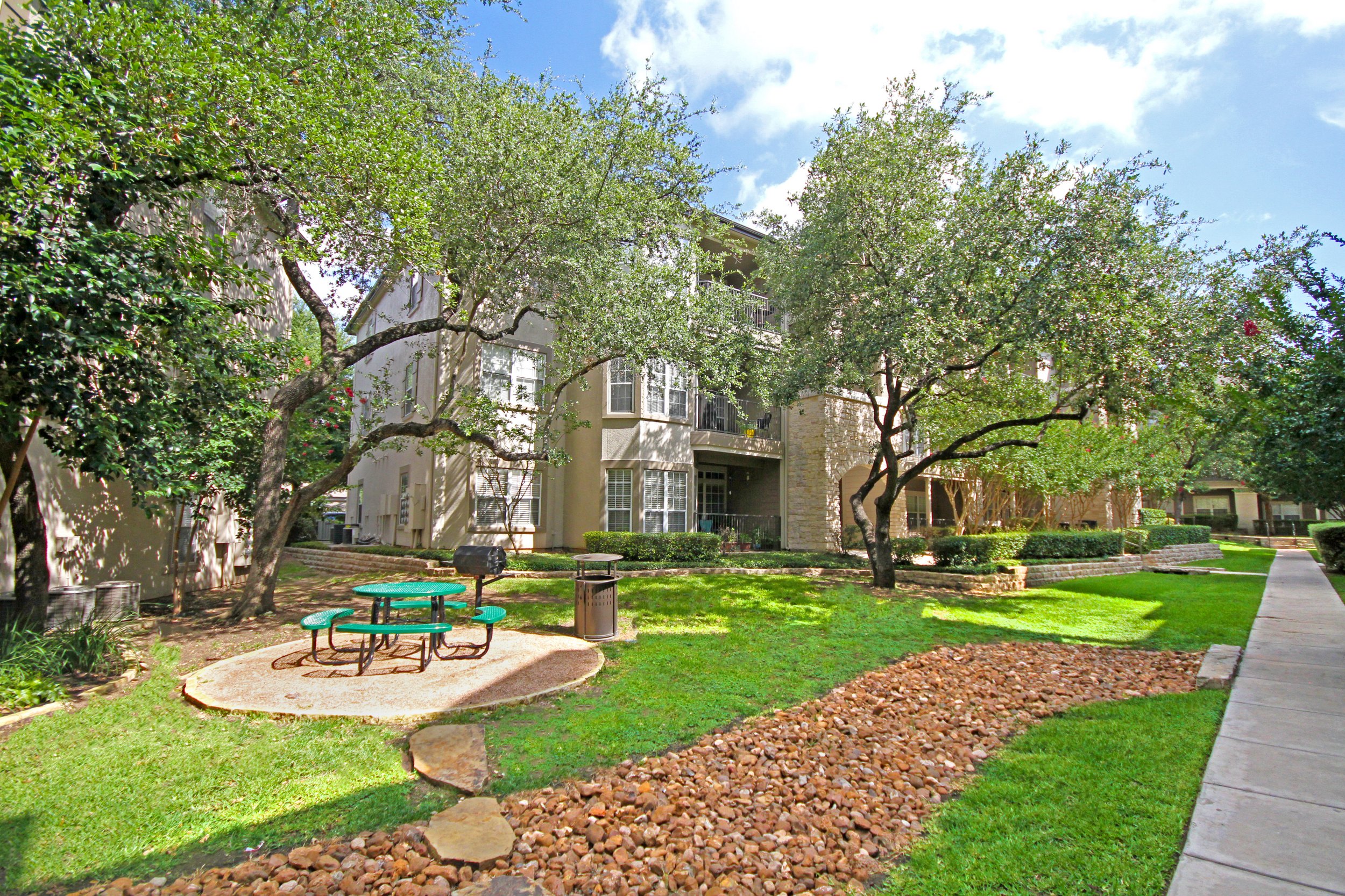 The Villas at Rogers Ranch Apartments in San Antonio, TX