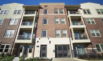 Hiline Heights in Houston, TX - Photo Gallery 4