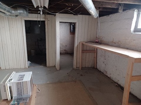 1279 Webb Road 3 Beds Apartment for Rent