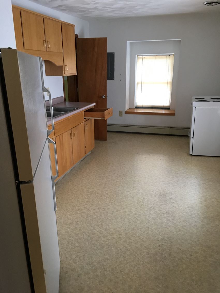 PSU Best Grad Apartmentsn at Atherton Apartments in State College 301 S Atherton Avenue Studio-1 Bed Apartment for Rent - Photo Gallery
