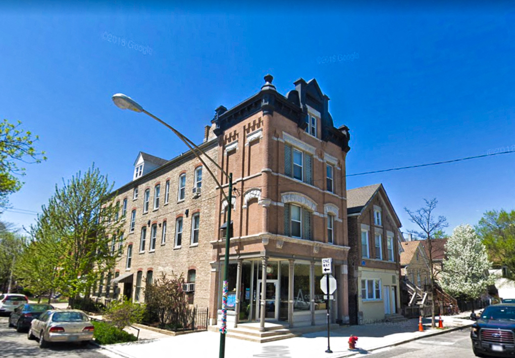 2100 N. Hoyne Ave. 1-3 Beds Apartment for Rent