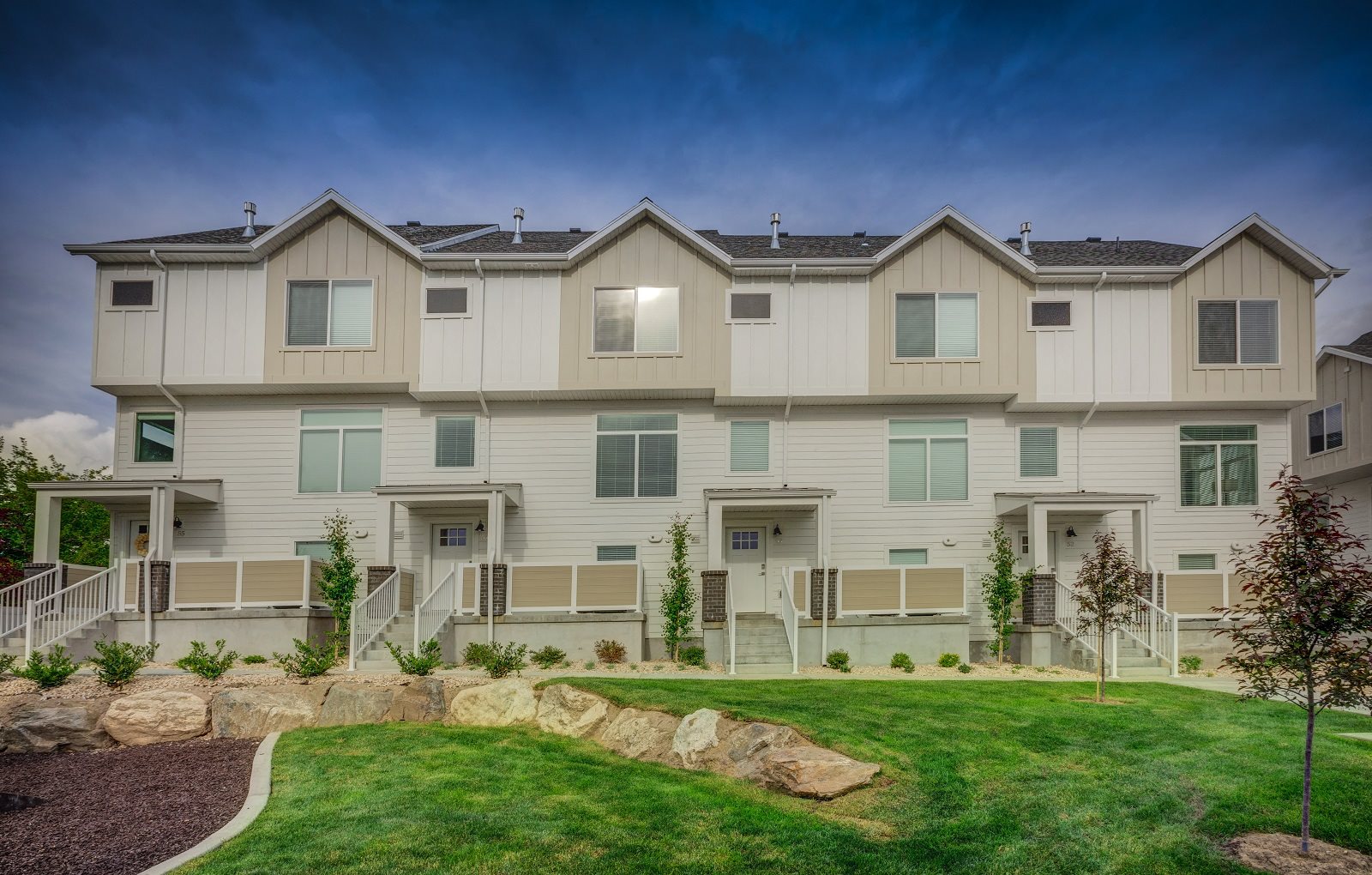 Coventry Town Homes Apartments in Wood Cross, UT