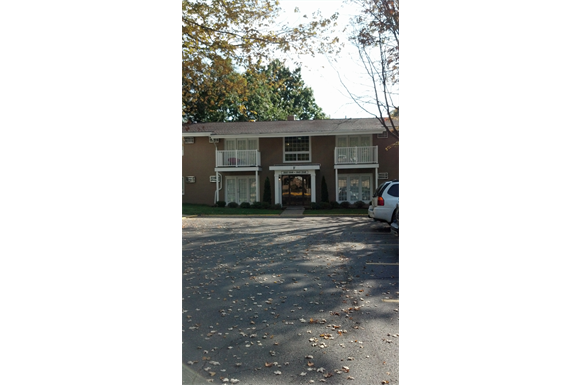 University Oaks Apartments 500 Golden Oaks Dr Kent Oh