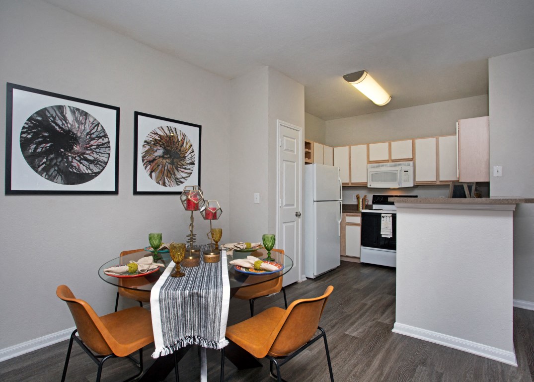 Kitchen & Dining View at Saddle Creek Apartments, Austin, Texas