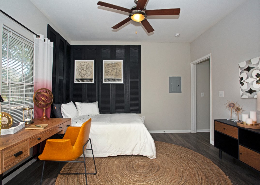 Cozy Bedroom at Saddle Creek Apartments, Austin