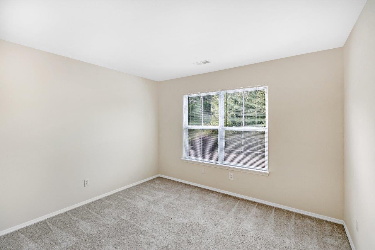 Master Bedroom at Mansions at Delmar, Delmar, 12054