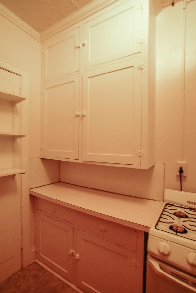 2886 James Avenue South