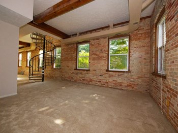 115 Perry Street 1-2 Beds Apartment, Townhouse for Rent - Photo Gallery 6