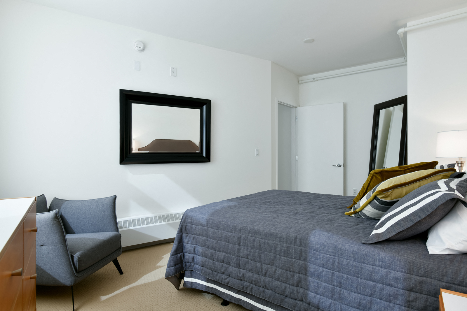 Large Comfortable Bedrooms at Venn Apartments, San Francisco, CA, 94102