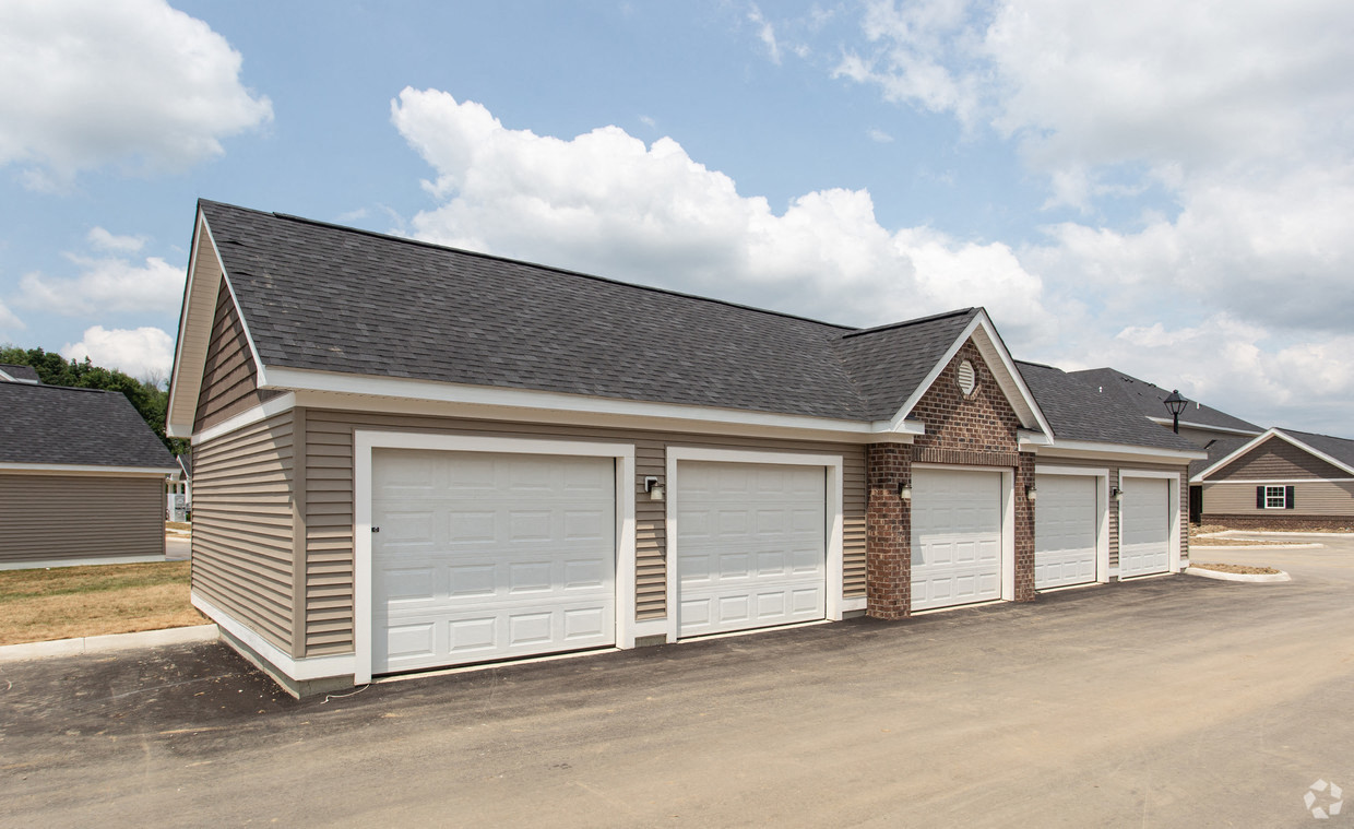 The Flats On Houk Apartments, 1000 Solomon Square, Delaware, OH RentCafe