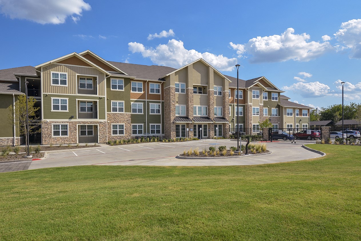 100 Best Apartments in Mansfield, TX (with reviews) | RENTCafé