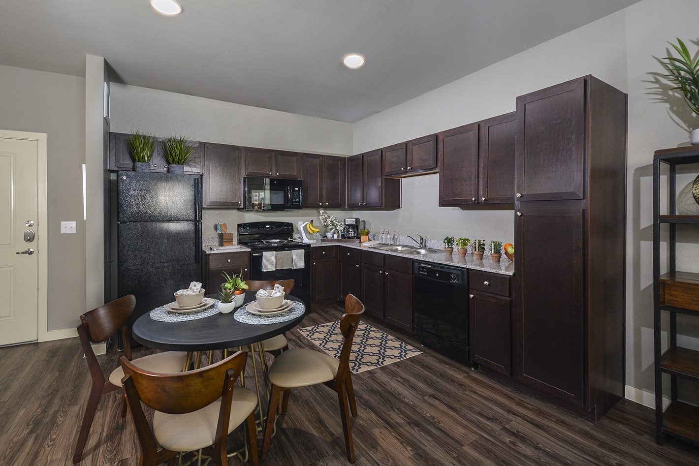 Arlington, TX Senior Living The Elliott Senior Apartments Photos