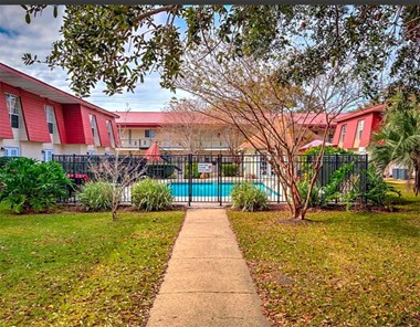 1334 Pascagoula Street 1 Bed Apartment for Rent
