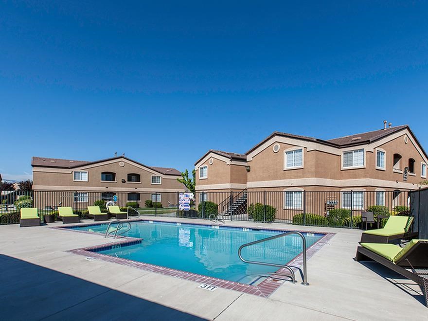 our apartments have a swimming pool and lounge chairs