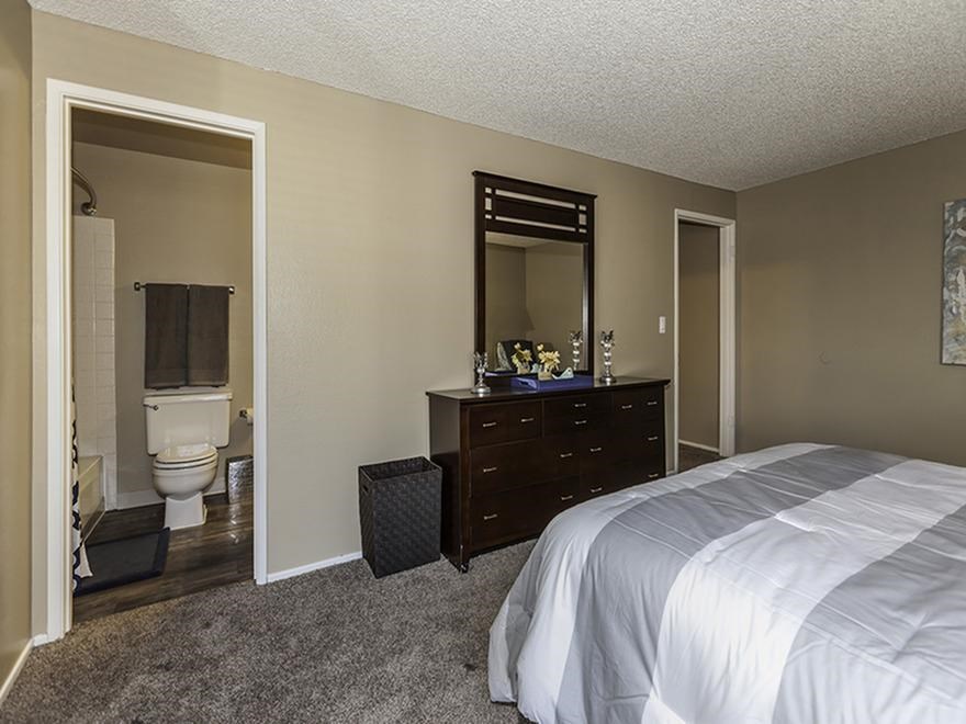 SPRING VILLAS APARTMENTS